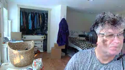 Snapshot of urfavteach50 chatting on 12.06.24 Gregor online show from 12.06.24