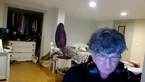 Snapshot of urfavteach50 chatting on 02.26.25 Gregor online show from 02.26.25