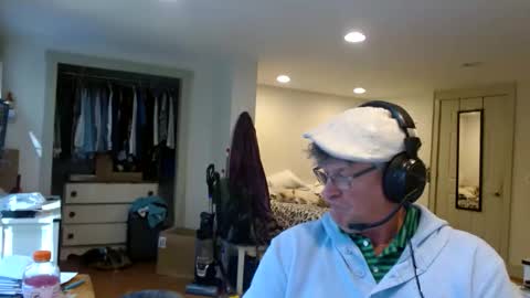 Snapshot of urfavteach50 chatting on 10.02.25 Gregor online show from 10.02.25