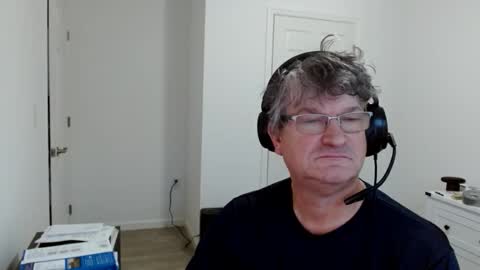 Snapshot of urfavteach50 chatting on 11.11.25 Gregor online show from 11.11.25