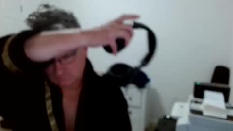 Snapshot of urfavteach50 chatting on 11.26.25 Gregor online show from 11.26.25