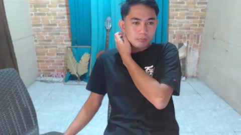 Snapshot of urfucking_nin15 chatting on 02.19.26 urfucking_nin15 online show from 02.19.26