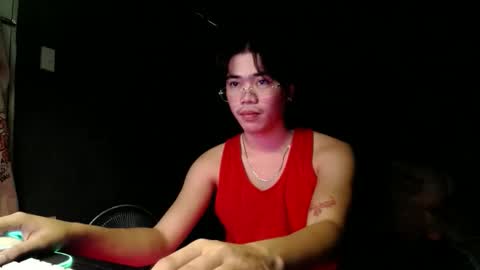 Snapshot of urfuckinghighness chatting on 12.16.25 ask me online show from 12.16.25