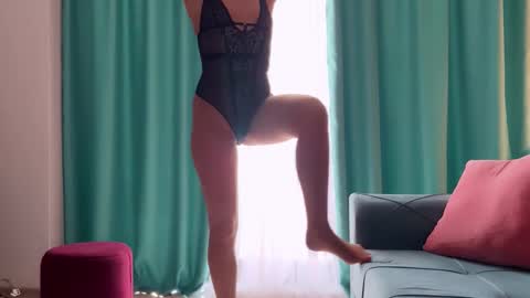 Jenny online show from 10.09.25