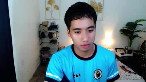 Snapshot of urguy_habibi chatting on 11.16.25 Bib online show from 11.16.25