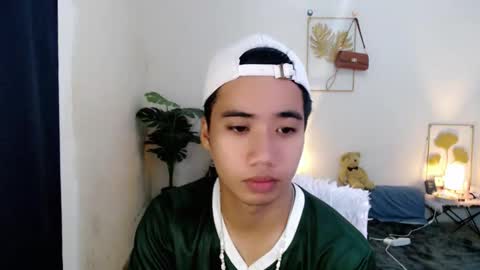 Snapshot of urguy_habibi chatting on 01.05.26 Bib online show from 01.05.26