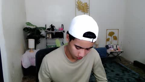 Snapshot of urguy_habibi chatting on 01.08.26 Bib online show from 01.08.26