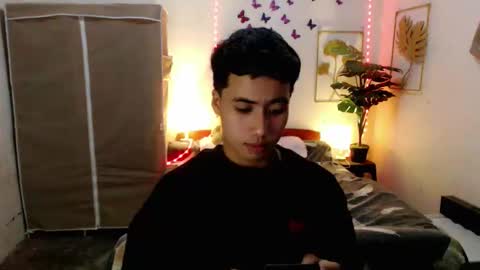 Snapshot of urguy_habibi chatting on 02.23.26 Bib online show from 02.23.26