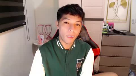 Ethan online show from 04.11.26