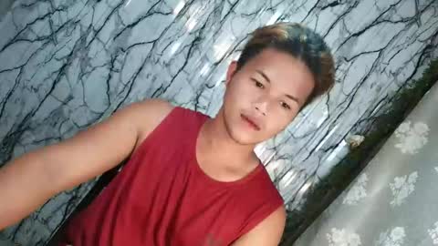 urhotfucker_eric online show from 04.28.26