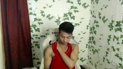 Snapshot of urhotfuckingass chatting on 02.13.25 richard online show from 02.13.25
