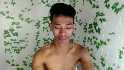 Snapshot of urhotfuckingass chatting on 03.12.25 richard online show from 03.12.25