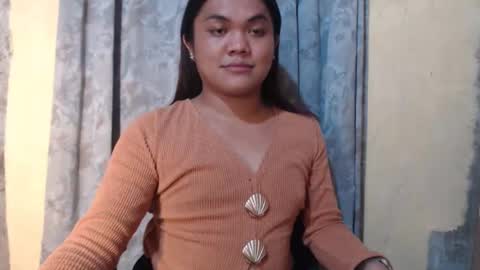 urhottie_bella online show from 02.12.26