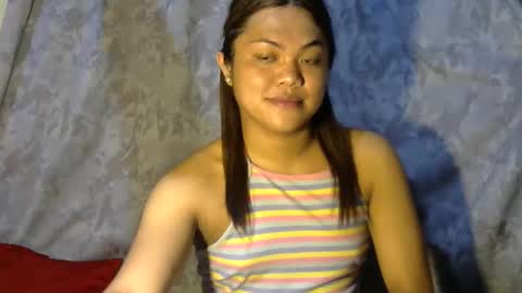 Snapshot of urhottie_bella chatting on 05.12.26 urhottie_bella online show from 05.12.26