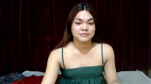 Snapshot of urhottie_bella chatting on 05.31.26 urhottie_bella online show from 05.31.26