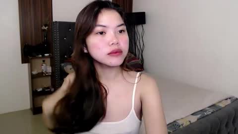 urhottie_melodie online show from 10.27.25