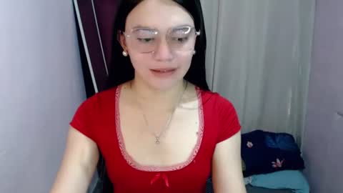 Snapshot of urhottiest_katey chatting on 07.04.26 Katey online show from 07.04.26