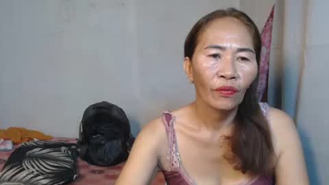 Snapshot of urhotvivian11 chatting on 10.03.25 urhotvivian11 online show from 10.03.25