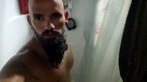 urhukleberry69 online show from 06.17.26