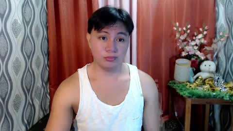 Snapshot of urhunky_ivan chatting on 12.20.24 urhunky_ivan online show from 12.20.24