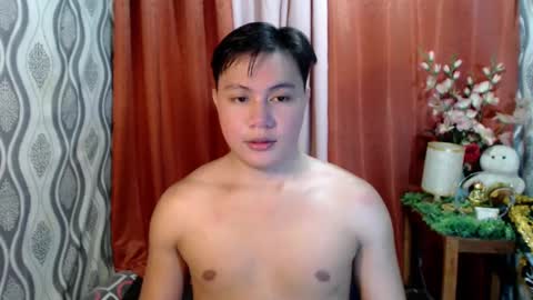 Snapshot of urhunky_ivan chatting on 01.21.25 urhunky_ivan online show from 01.21.25