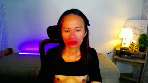 urlovely_che online show from 10.09.25