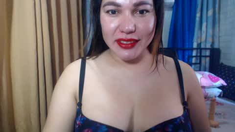 Snapshot of urlovercockxxx chatting on 07.16.26 janah online show from 07.16.26