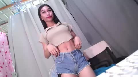 Snapshot of urloverjasmine_xx chatting on 05.08.26 urloverjasmine_xx online show from 05.08.26