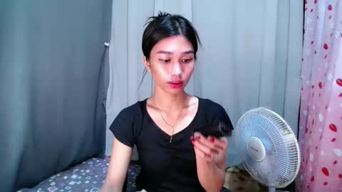 Snapshot of urloverjasmine_xx chatting on 05.15.26 urloverjasmine_xx online show from 05.15.26