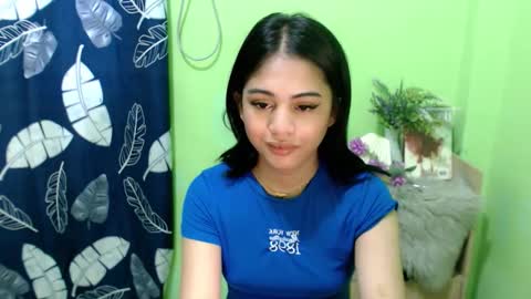Snapshot of urmystical_sofie chatting on 09.21.25 urmystical_sofie online show from 09.21.25