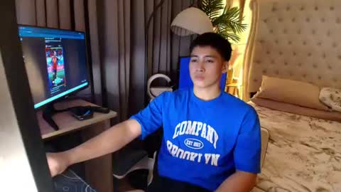 Snapshot of urnatty_guy chatting on 07.03.26 ander online show from 07.03.26