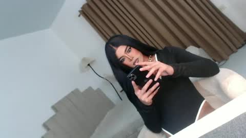 Snapshot of urnauthy_ciliaxxx chatting on 06.23.26 cecilia online show from 06.23.26