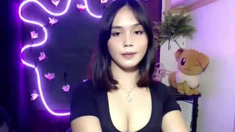 Pia online show from 10.11.25