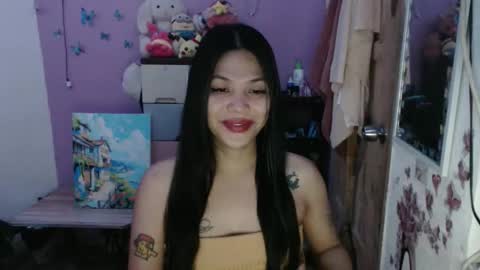 Snapshot of urpreciouspinayxxx chatting on 05.02.26 hi im kim online show from 05.02.26