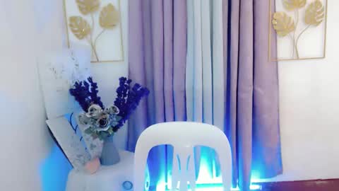 JUST CALL ME LLANA online show from 11.10.25