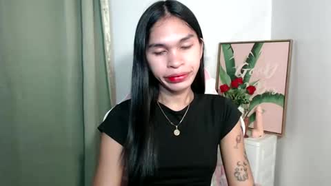 ursweet_zeviixx online show from 10.19.25