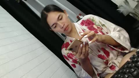Snapshot of ursweetgirl_thea chatting on 09.29.25 ursweetgirl thea online show from 09.29.25