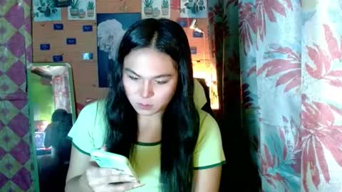 Snapshot of urunexpensivecamilla chatting on 01.18.26 YOURGIRLCAMILLA online show from 01.18.26