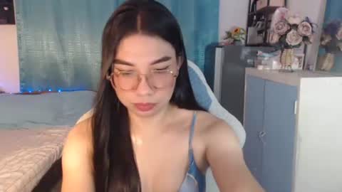 Ashley Kate Mateo Gray online show from 03.11.26
