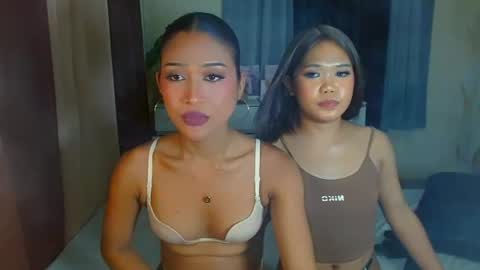 Snapshot of urwildest_farrah chatting on 04.18.26 Urwildest farrah online show from 04.18.26
