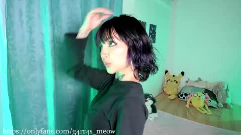    online show from 01.23.25