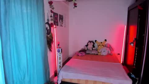    online show from 03.09.25