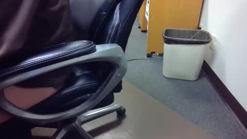 useemie online show from 02.17.26