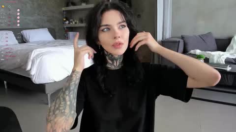 Eva online show from 12.03.25