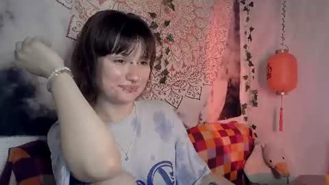 Snapshot of uwujudyosas chatting on 07.22.26 Judy online show from 07.22.26