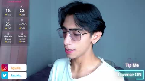 Uki online show from 11.19.25