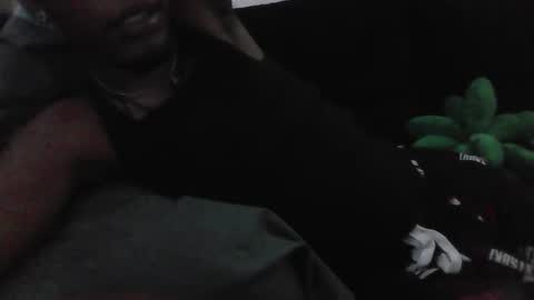 Snapshot of uzithebbc chatting on 01.04.25 uzithebbc online show from 01.04.25