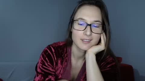 Valensiya online show from 01.05.25