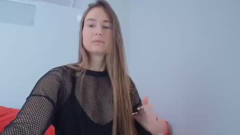 Valensiya online show from 03.07.25