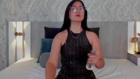Snapshot of vaalentina_lux chatting on 06.04.26 Vaalentina Lux online show from 06.04.26
